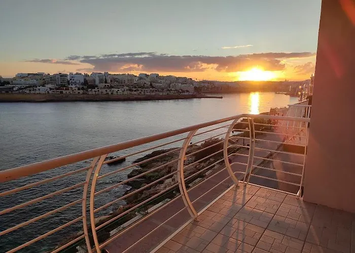 Apartament Seafront Marsascala